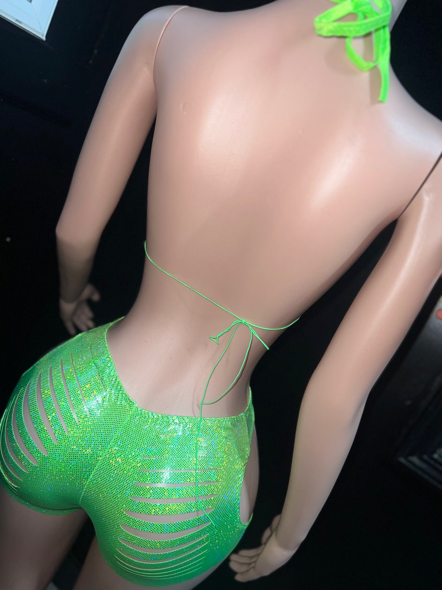 Delicious 2 piece