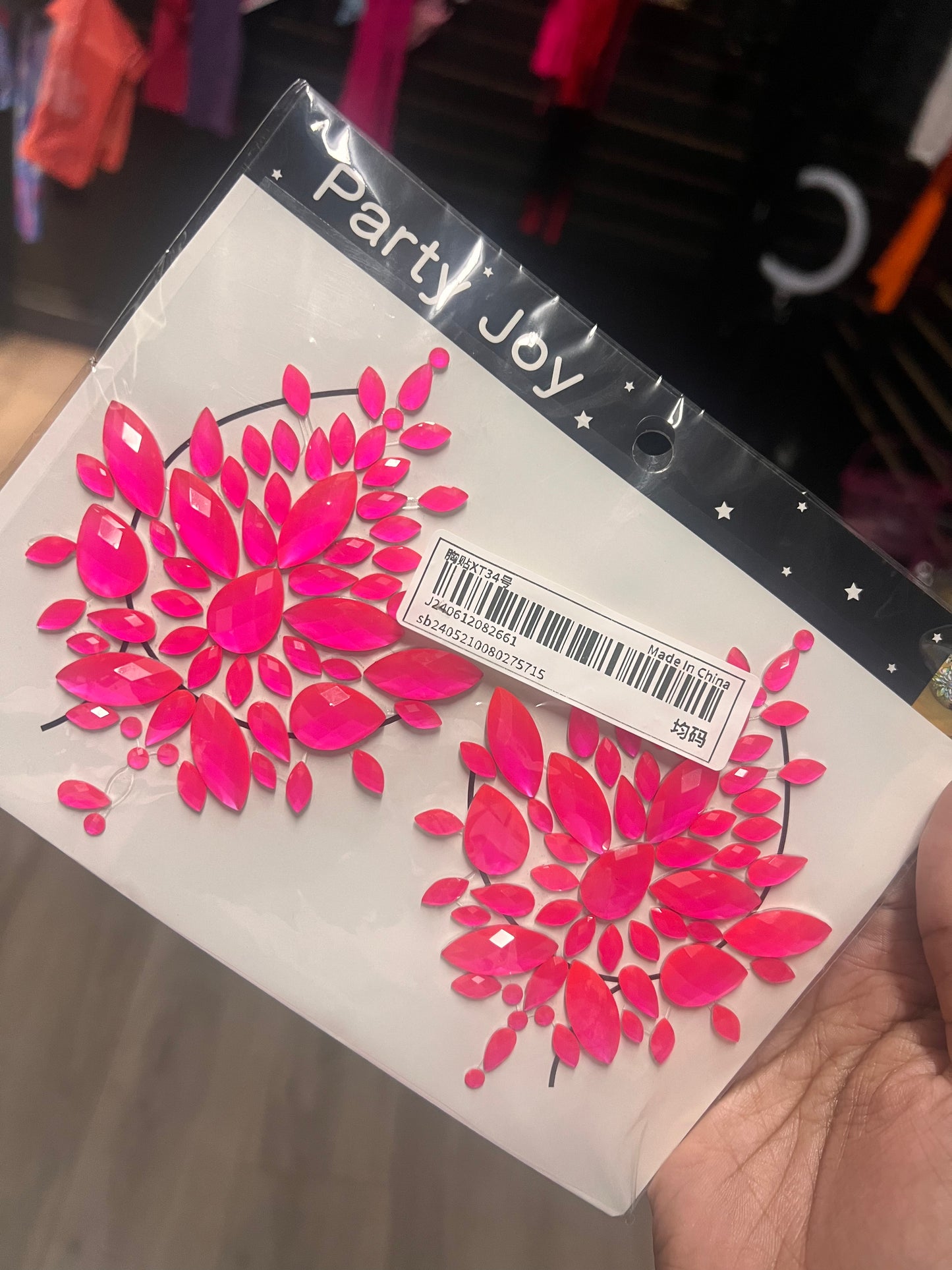 Color diamond pasties